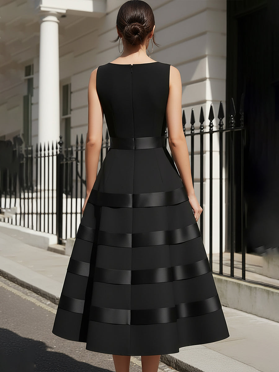Olivia Bennet | Sleeveless Tiered Maxi Dress With Defined Waist