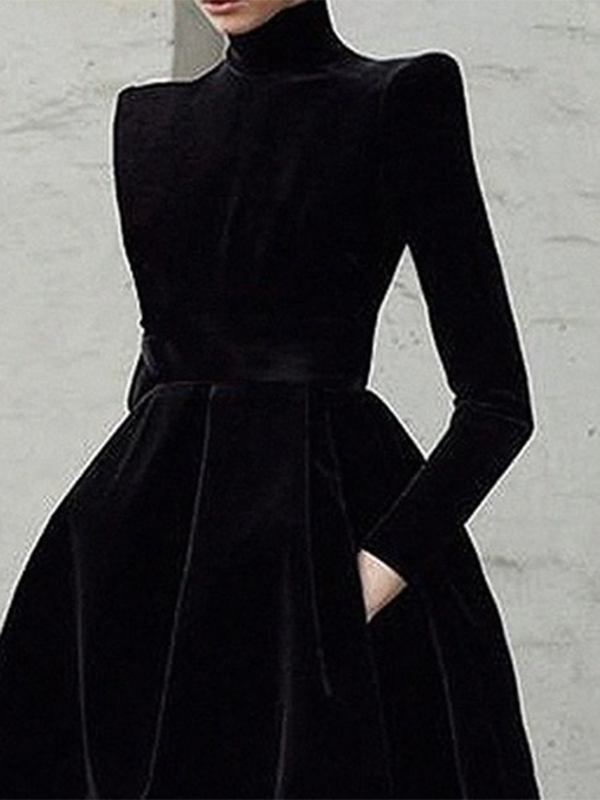 Olivia Bennet | Long Sleeves Skinny Solid Color High Neck Midi Dresses