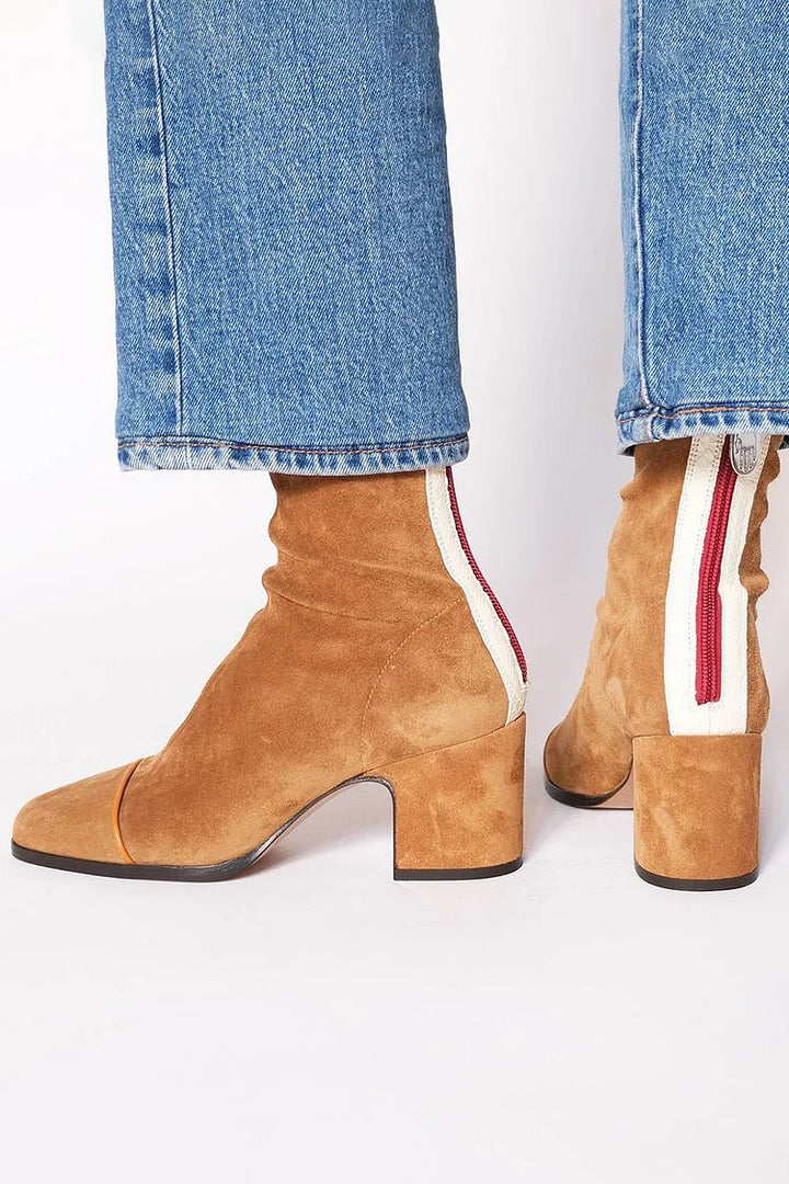 ZIP-UP ANKLE BOOTS