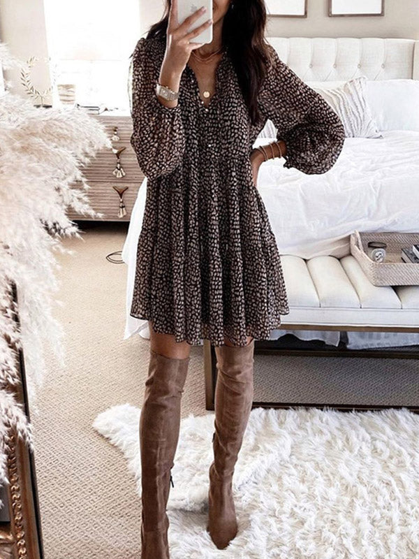 Olivia Bennet | Long Sleeves Loose Buttoned Leopard Pleated V-Neck Mini Dresses
