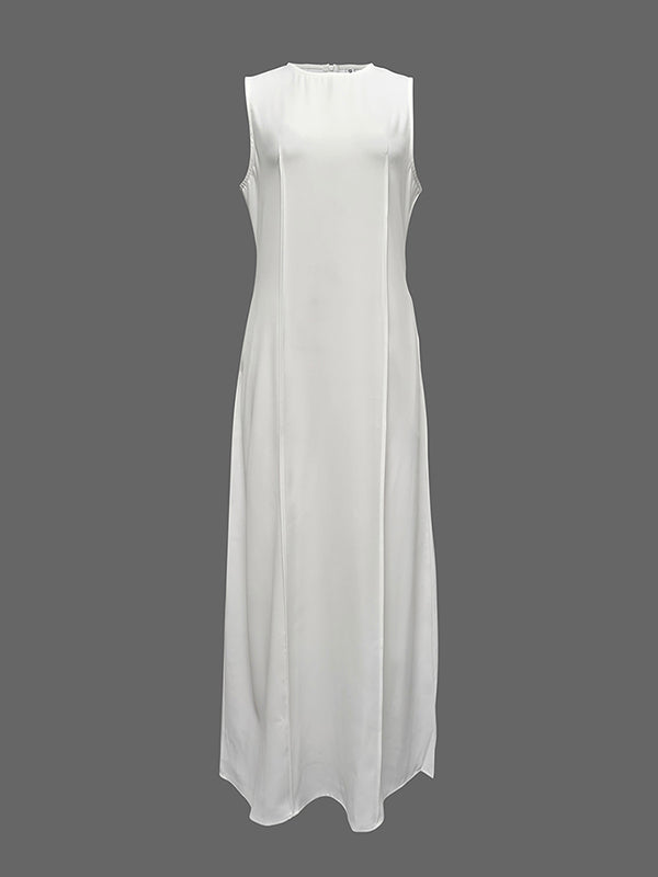 Olivia Bennet | Sleeveless Solid Color Round-Neck Maxi Dresses
