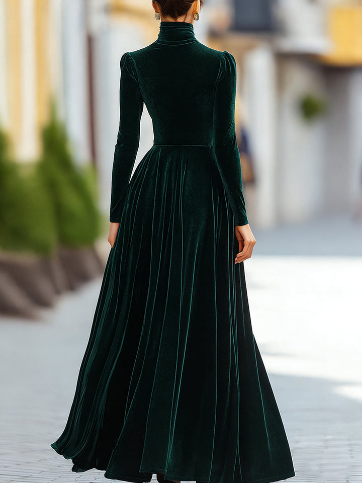 Olivia Bennet | Burgundy Velvet Long-Sleeve Gown