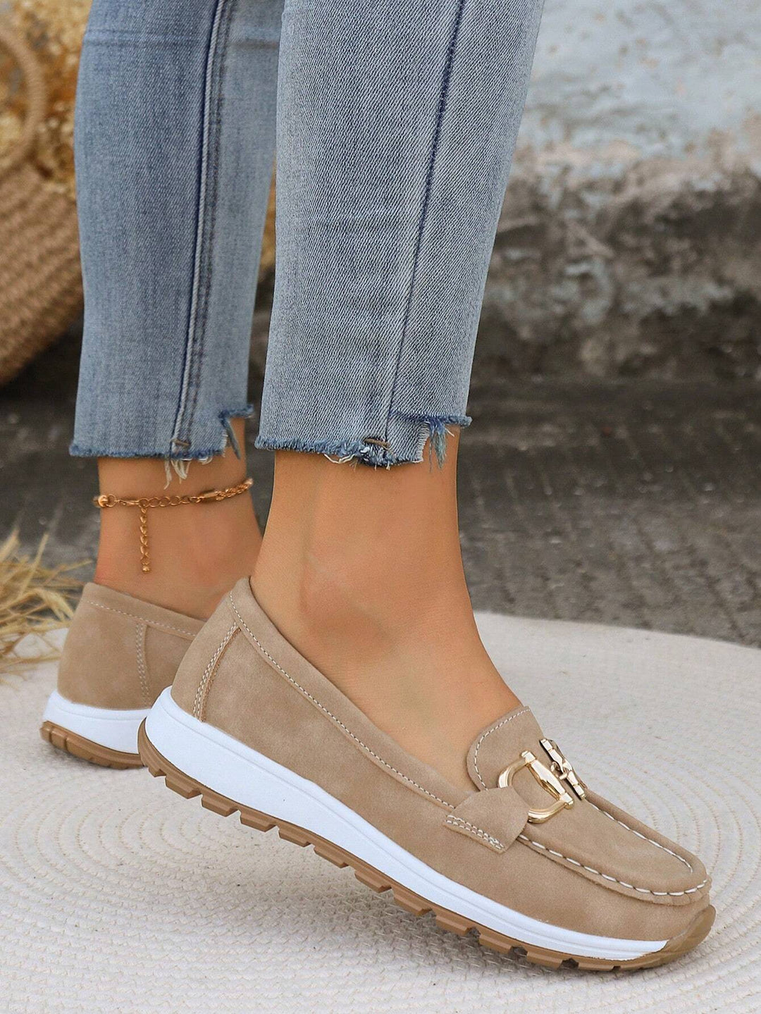 Elly - Chic Buckle Loafers