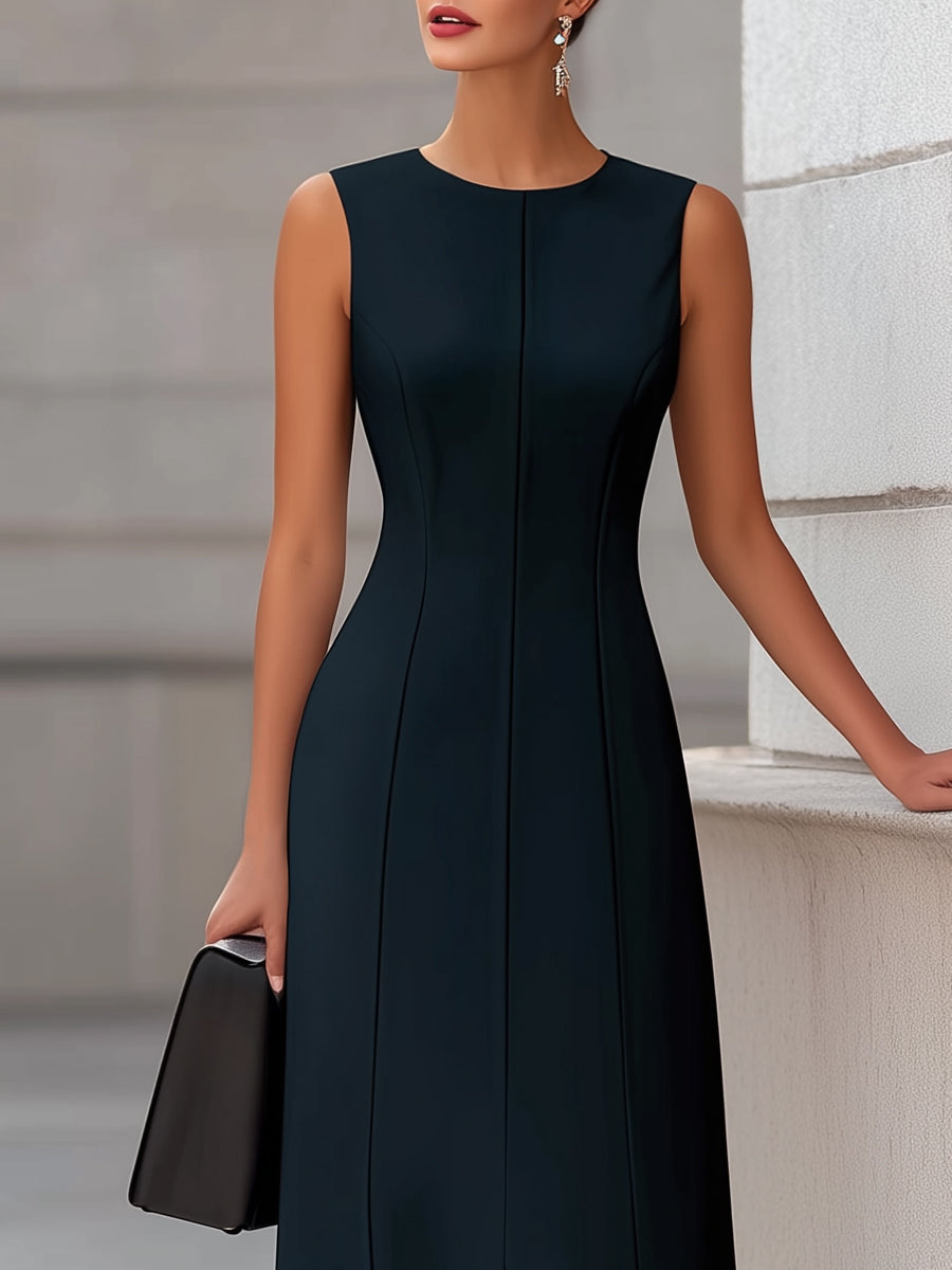 Olivia Bennet | Sleeveless Seam Sculpted Front Slit Maxi Dress