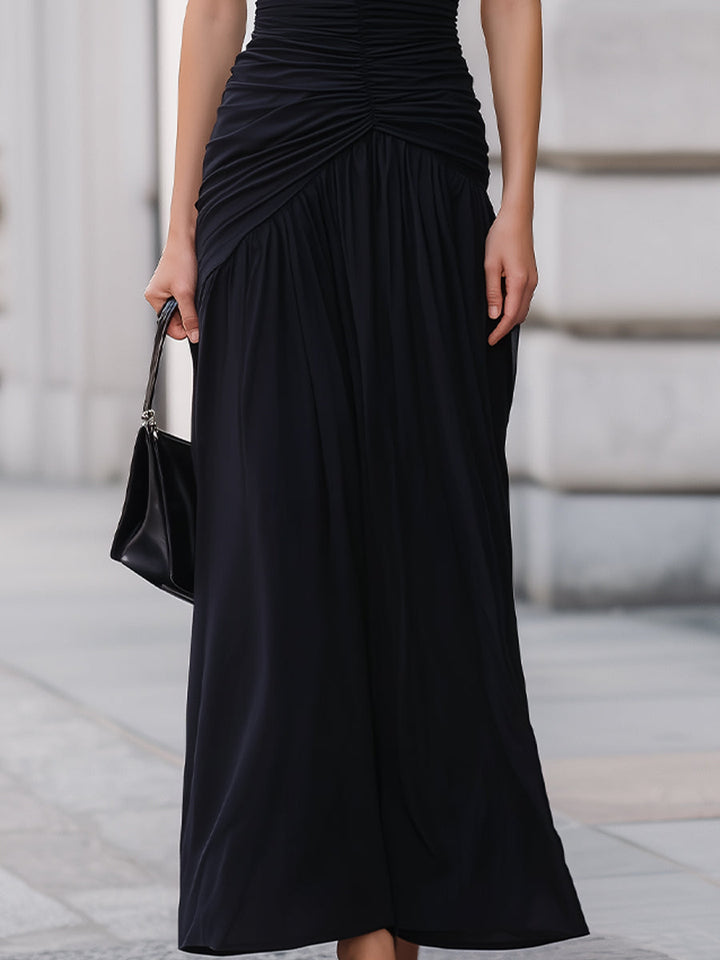 Olivia Bennet | Black One Shoulder Ruched Waist Flowy Maxi Dress