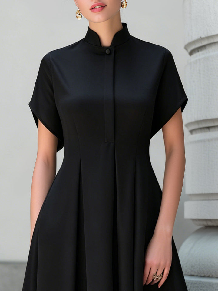 Olivia Bennet | Stand Collar Pleated A-Line Maxi Dress