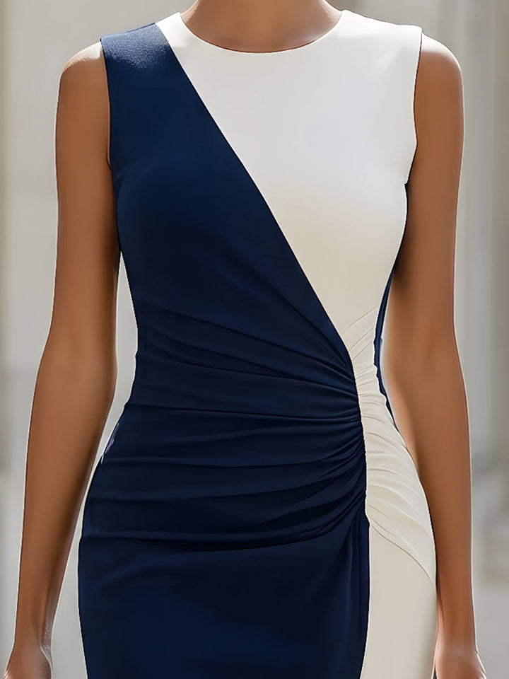 Olivia Bennet | Diagonal Color-Block Ruched Sleeveless Midi Sheath Dress