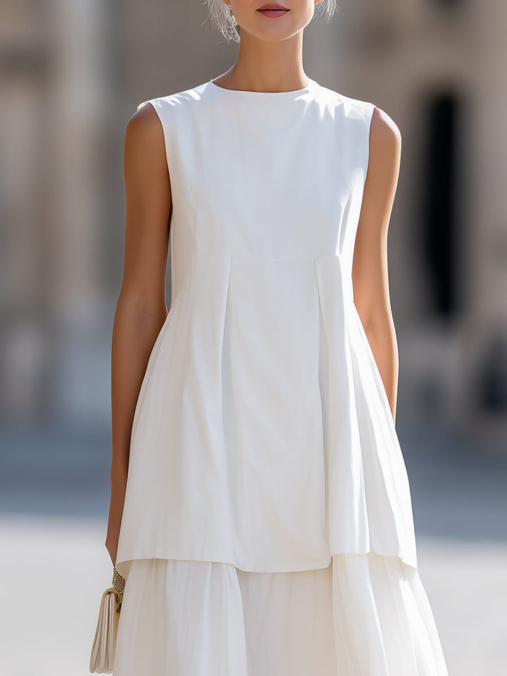 Olivia Bennet | White Round Neck Sleeveless Tiered A-Line Midi Dress