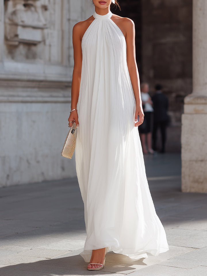 Olivia Bennet | Pleated Halter Neck Flowing Maxi Dress