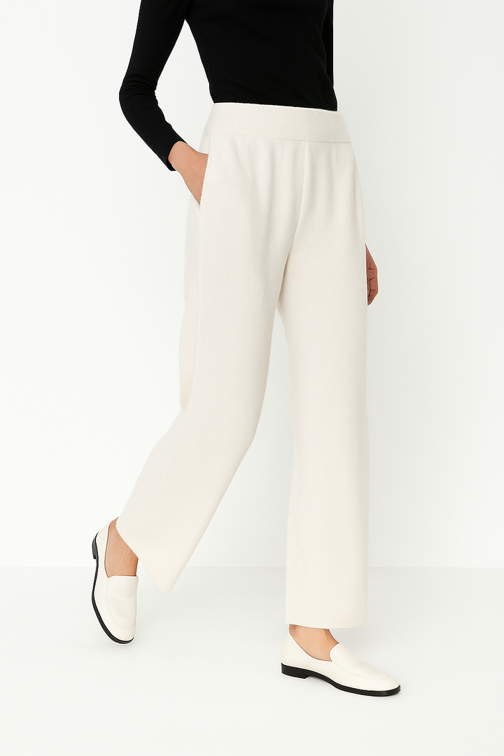 Olivia Bennet | Casual Sweats for Women in Soft Fabric