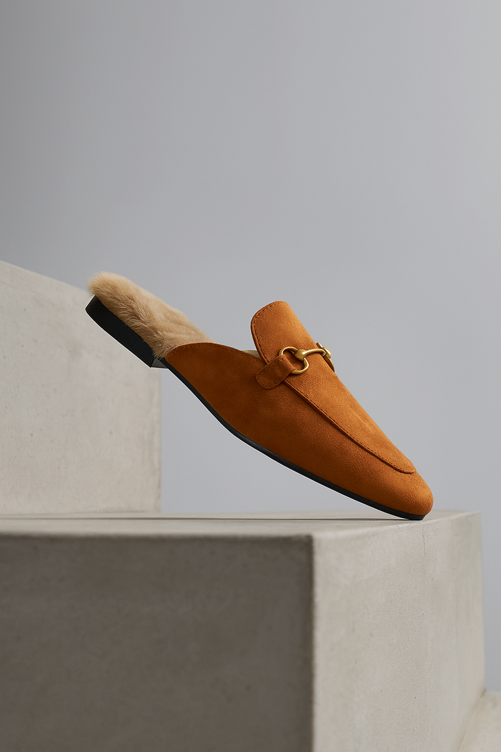 Olivia Bennet | Luxe Mule for Women in Leather, Slip-On, Black
