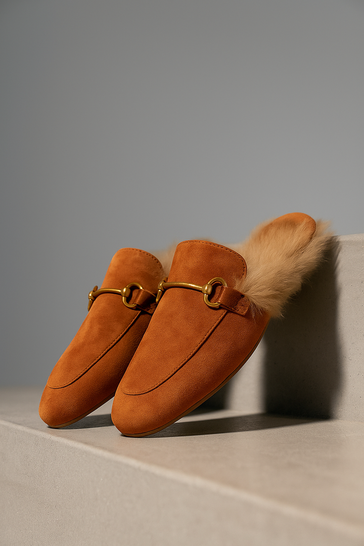 Olivia Bennet | Luxe Mule for Women in Leather, Slip-On, Black
