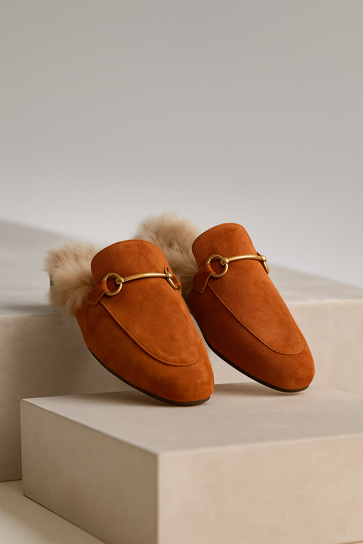 Olivia Bennet | Luxe Mule for Women in Leather, Slip-On, Black