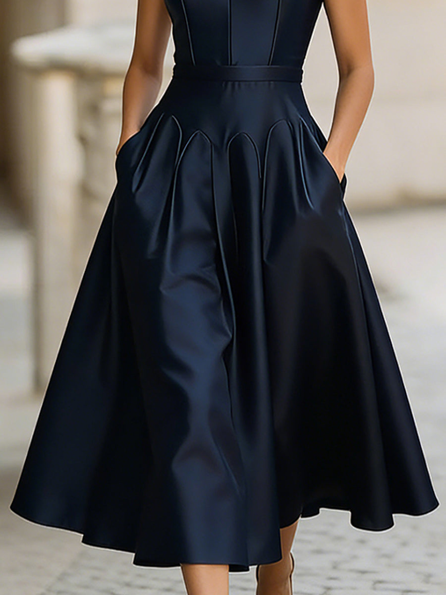 Olivia Bennet | Ivory Structured A-Line Crepe Dress