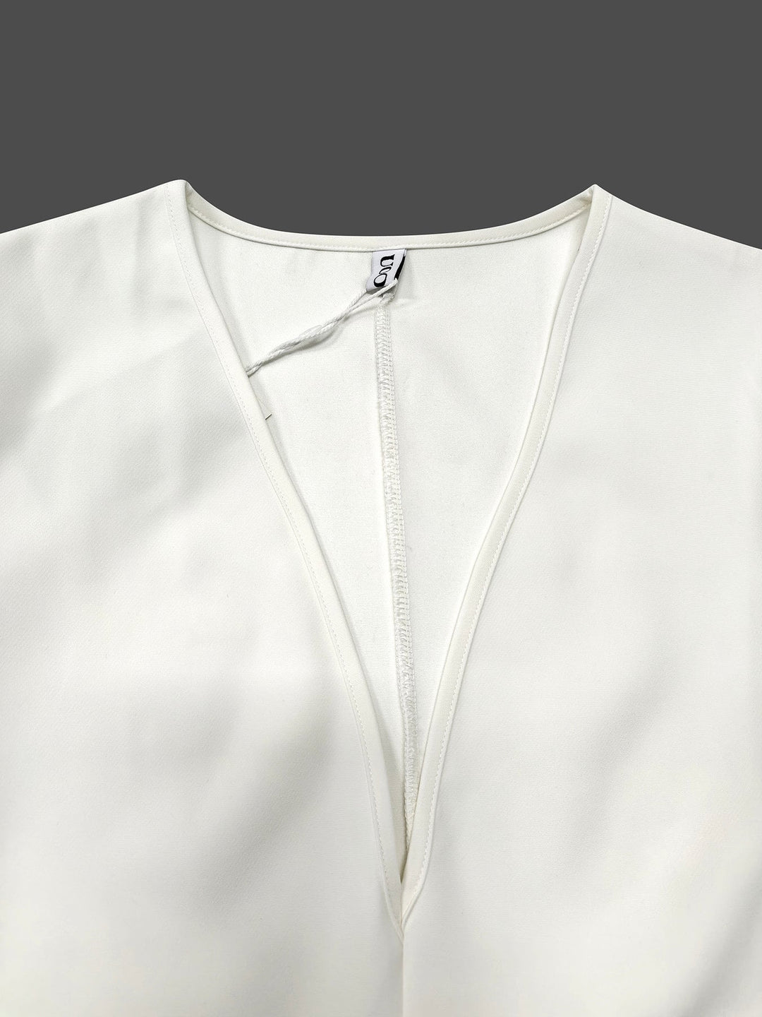 Olivia Bennet | Half Sleeves Loose Solid Color Deep V-Neck Mini Dresses