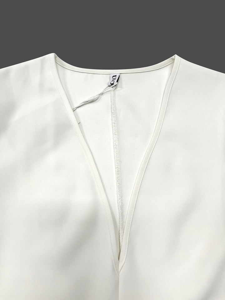 Olivia Bennet | Half Sleeves Loose Solid Color Deep V-Neck Mini Dresses