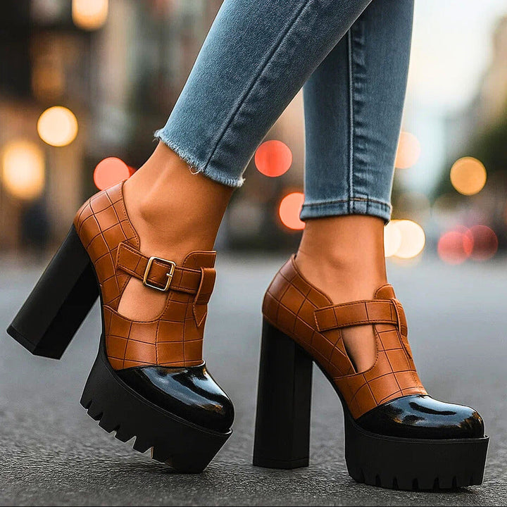 VIVIENNE ARLO BLOCK HEELS