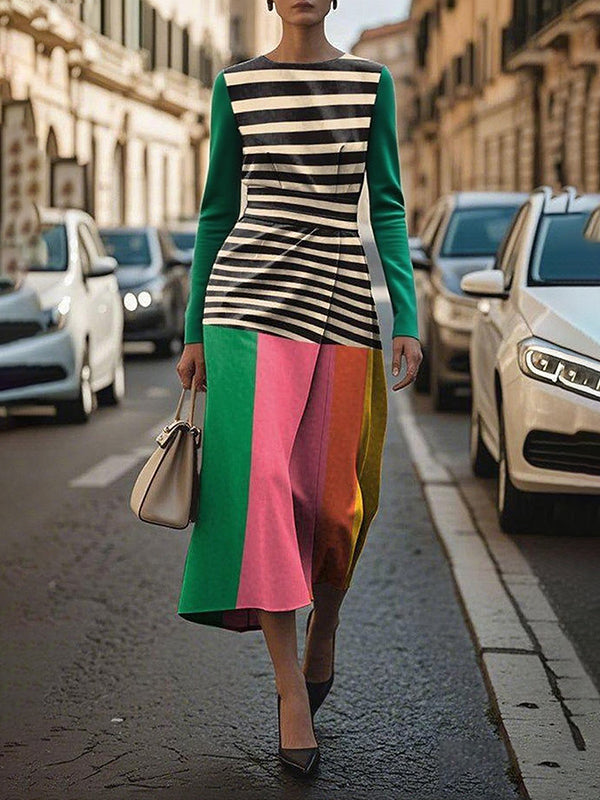 Olivia Bennet | Long Sleeves Contrast Color Pleated Round-Neck Midi Dresses
