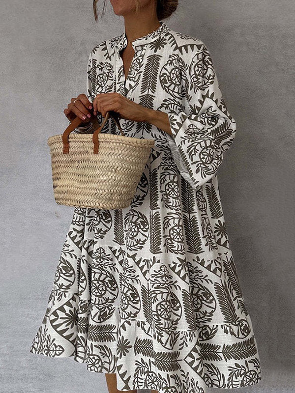 Olivia Bennet | Loose Three-Quarter Sleeves Falbala Printed V-Neck Midi Dresses