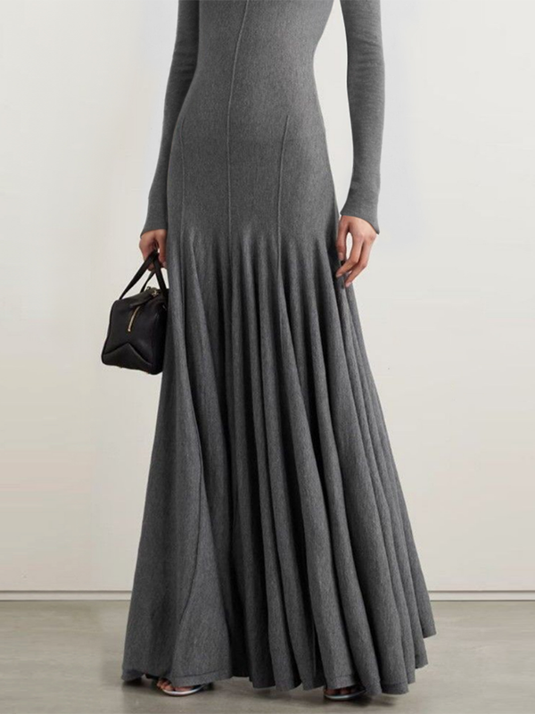 Olivia Bennet | Long Sleeves Skinny Solid Color High Neck Maxi Dresses