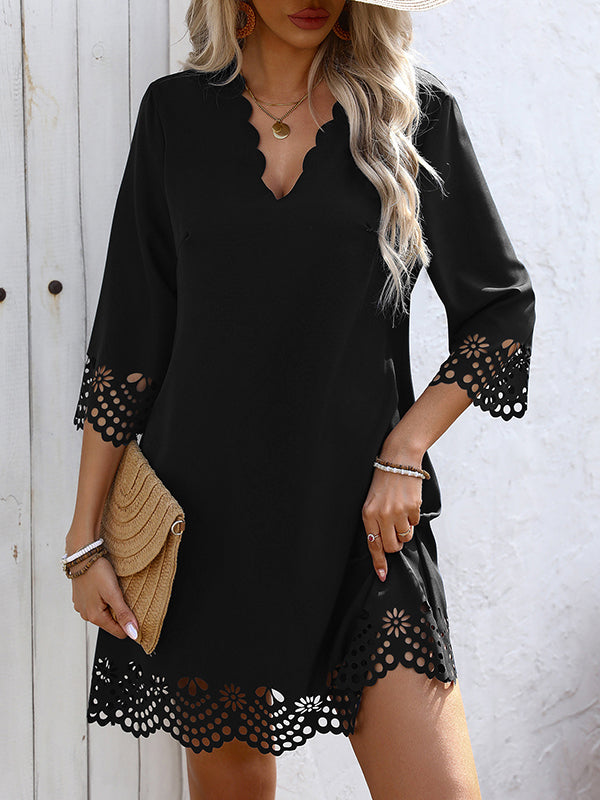 Olivia Bennet | A-Line Loose Hollow Solid Color V-Neck Mini Dresses