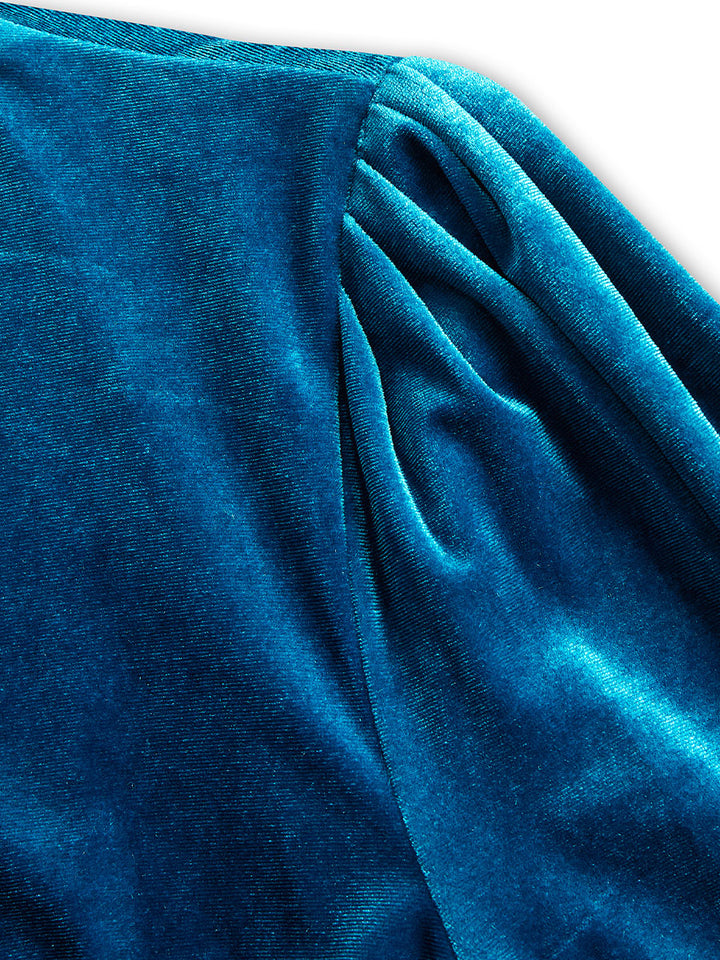 Olivia Bennet | Elegant Midnight Blue Velvet Wrap Midi Dress