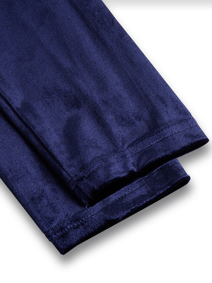 Olivia Bennet | Luxurious Velvet Long-Sleeve Midi Dress