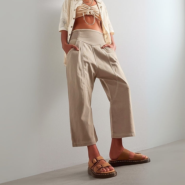 Olivia Bennet | Wide Leg Pant for Women in Soft Fabric, Relaxed Fit, Neutral Color