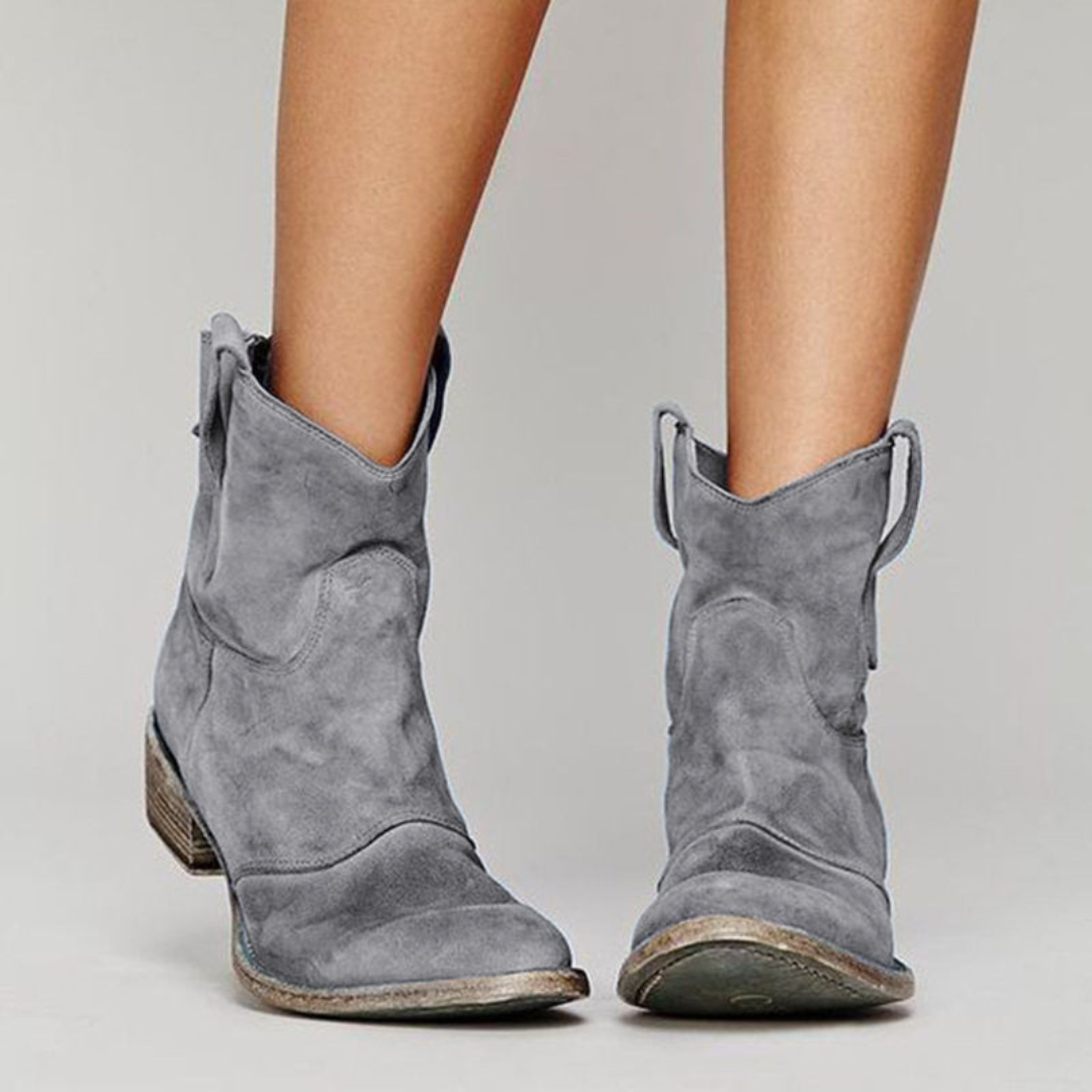 Chloe | Chic Ankle Boots