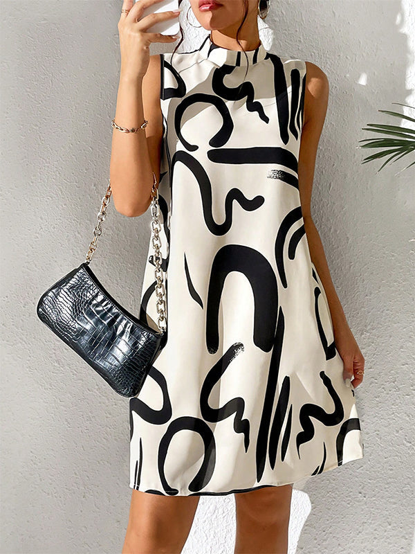 Olivia Bennet | A-line Sleeveless Contrast Color Printed Mini Dresses