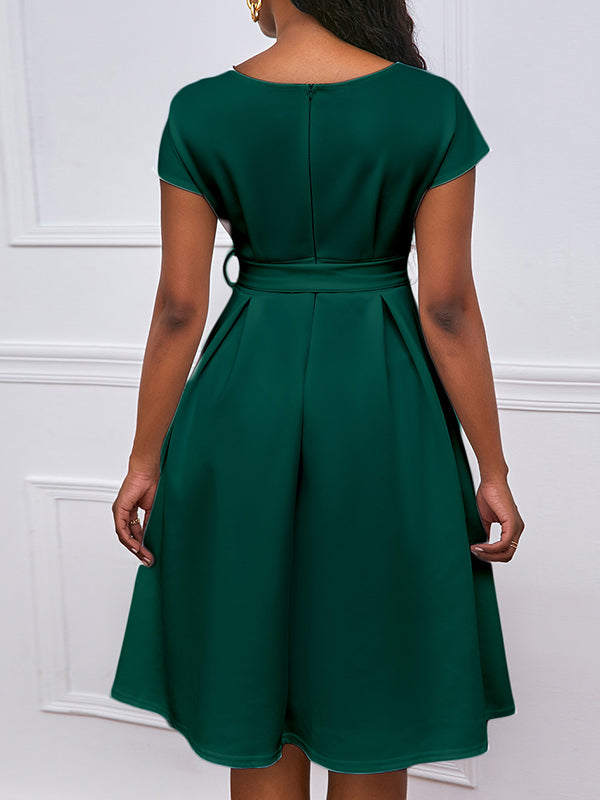 Olivia Bennet | Bowknot Lace-Up Solid Color V-Neck Midi Dresses