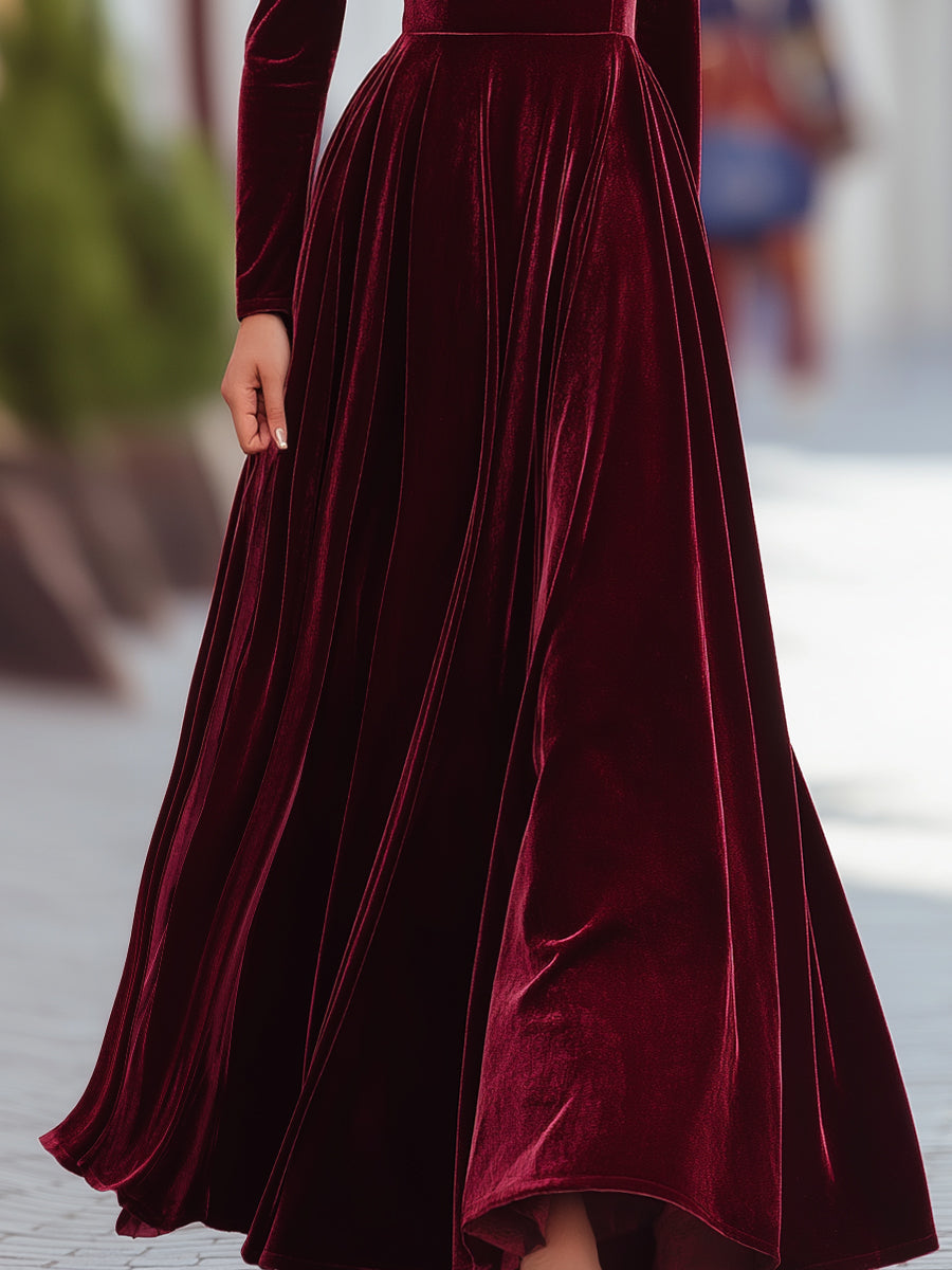 Olivia Bennet | Burgundy Velvet Long-Sleeve Gown