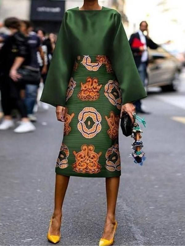 Olivia Bennet | Long Sleeves Printed Round-Neck Midi Dresses