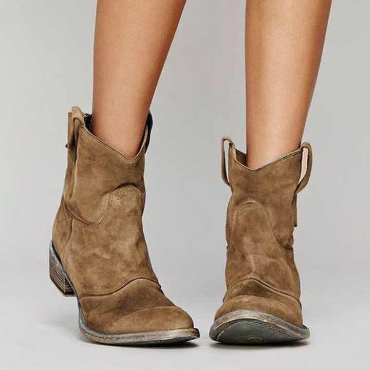 Chloe | Chic Ankle Boots