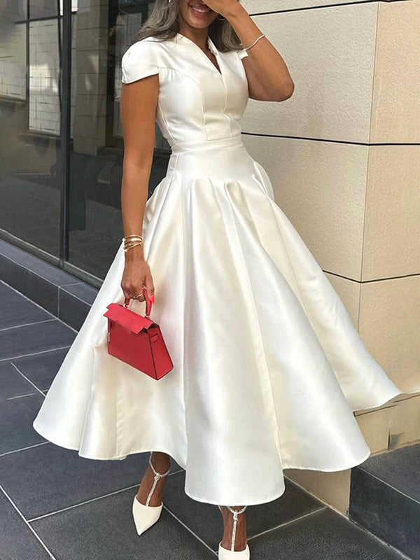 Olivia Bennet | Short Sleeves Solid Color V-Neck Midi Dresses