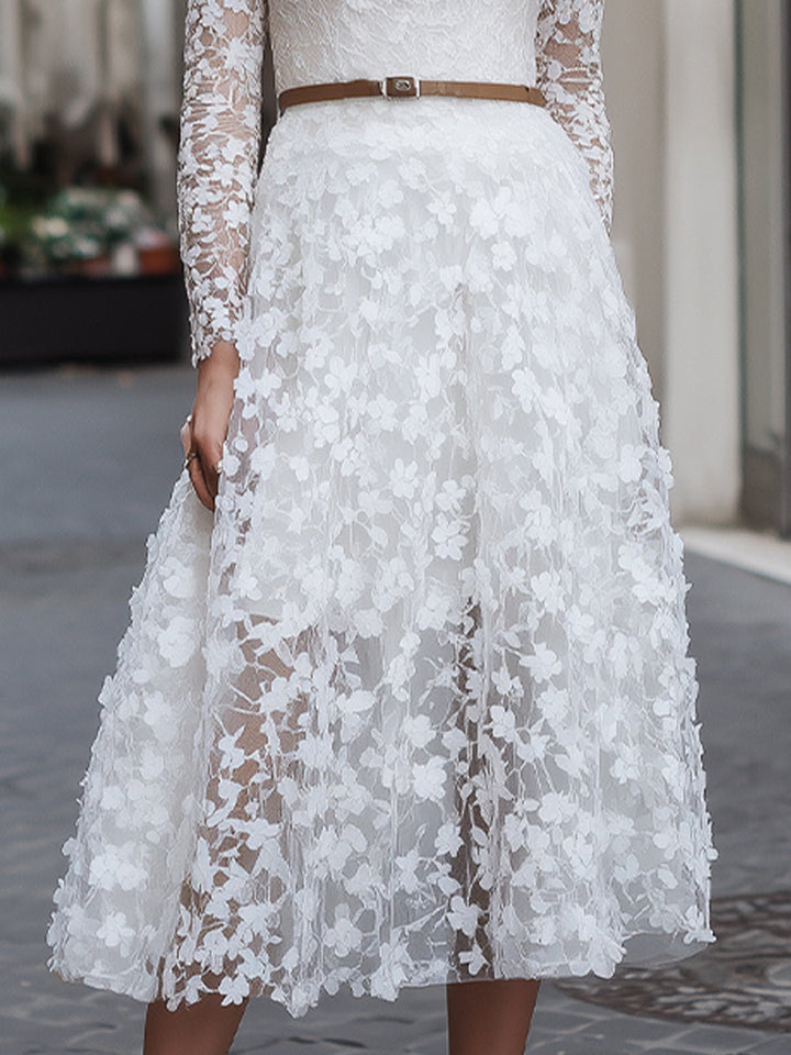 Olivia Bennet | Ivory Floral Long-Sleeve Lace Midi Dress