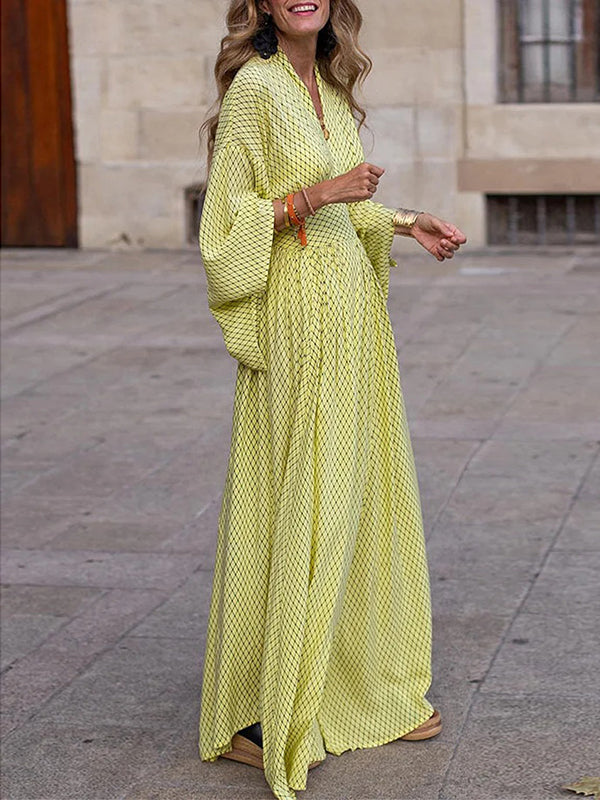 Olivia Bennet | Raglan Sleeve Pleated Split-Joint V-Neck Maxi Dresses