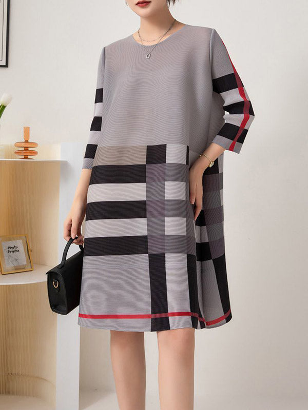 Olivia Bennet | A-Line Loose Contrast Color Plaid Pleated Round-Neck Mini Dresses