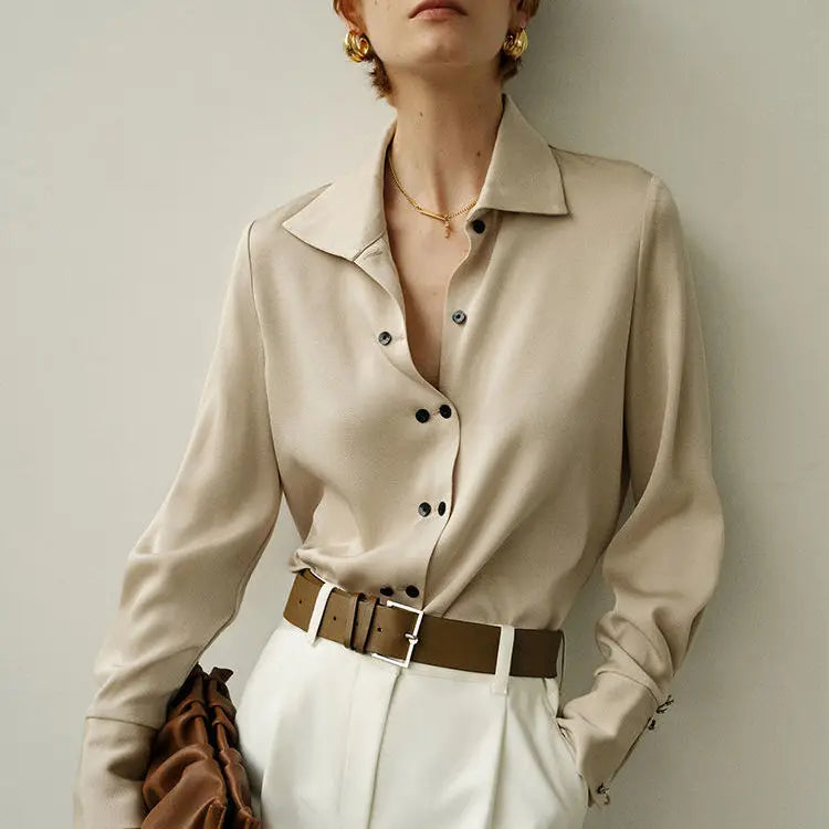 Olivia Bennet | Chic Blouse for Women in Lightweight Fabric