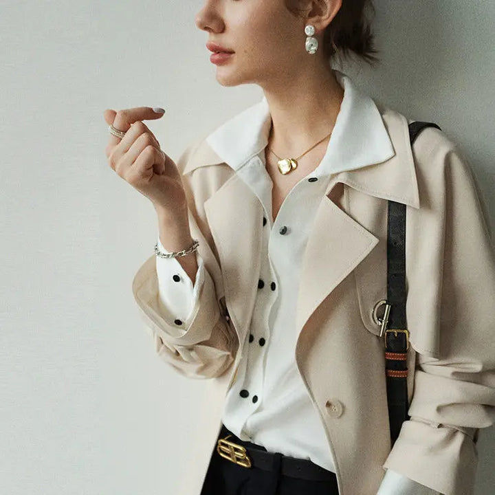 Olivia Bennet | Chic Blouse for Women in Lightweight Fabric