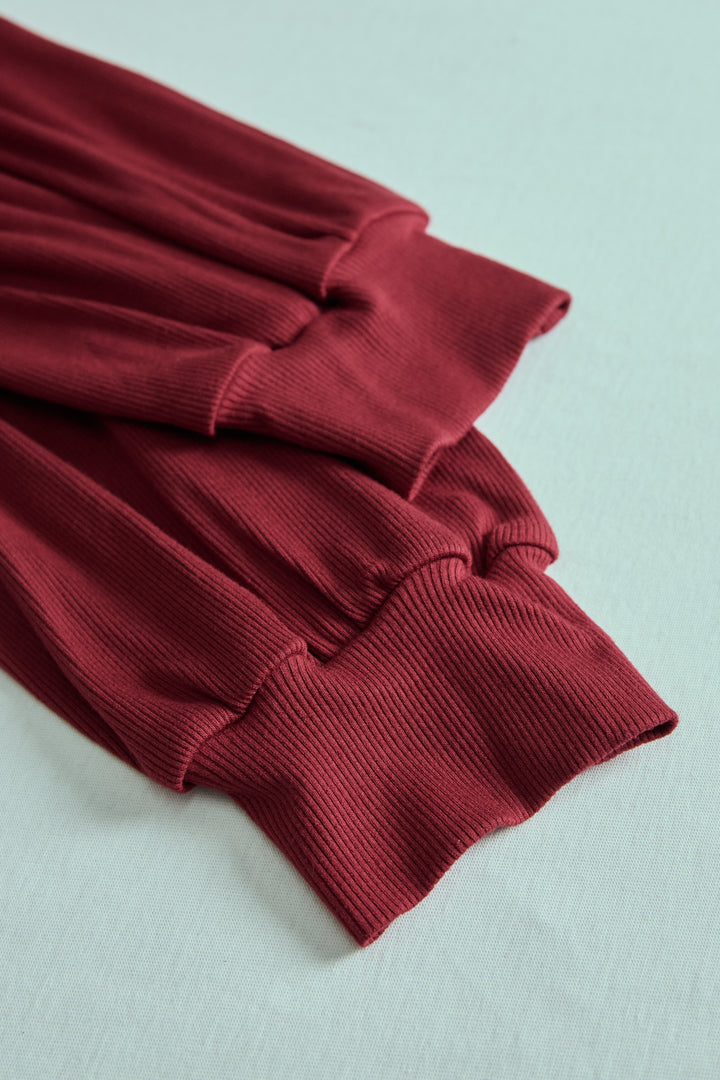 Olivia Bennet | Burgundy Turtleneck Balloon-Sleeve Ribbed Dress