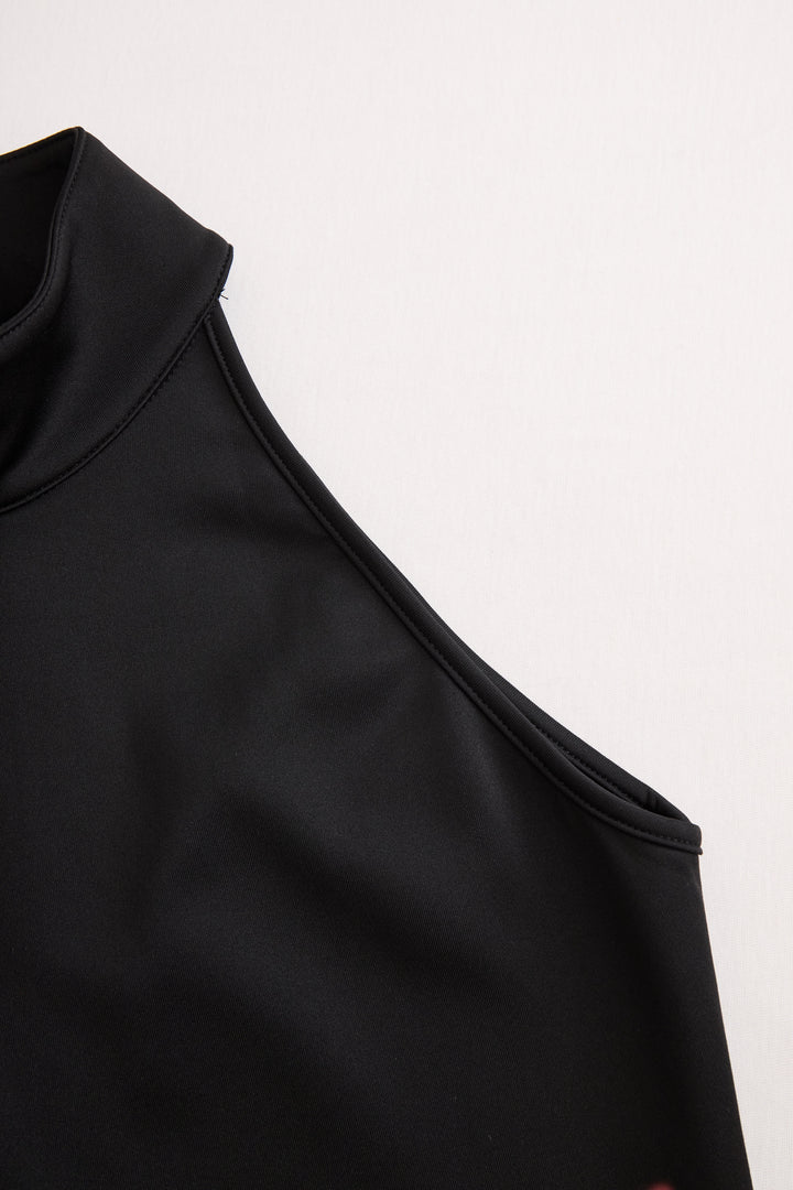 Olivia Bennet | Elegant Black and White High Neck Midi Dress