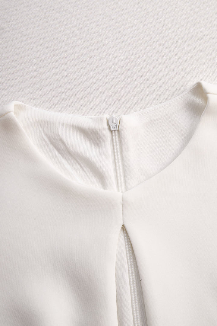 Olivia Bennet | White Keyhole Pencil Stretch Dress