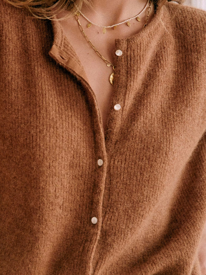 Olivia Bennet | Knit Top for Women in Natural Fiber, Relaxed Fit, Cream Color