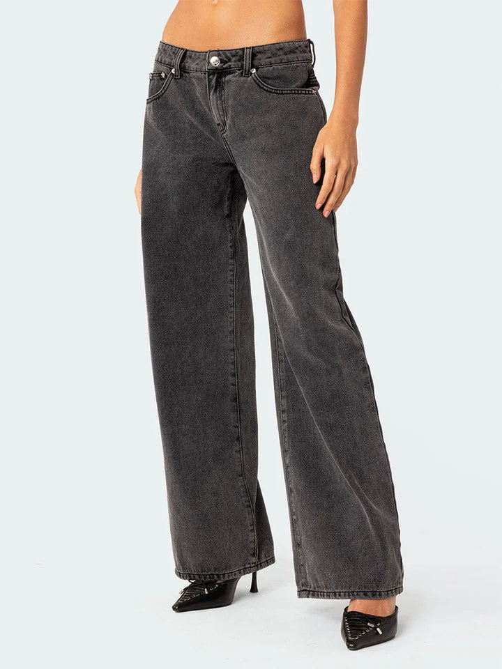 Olivia Bennet | Straight Jeans for Women in Denim