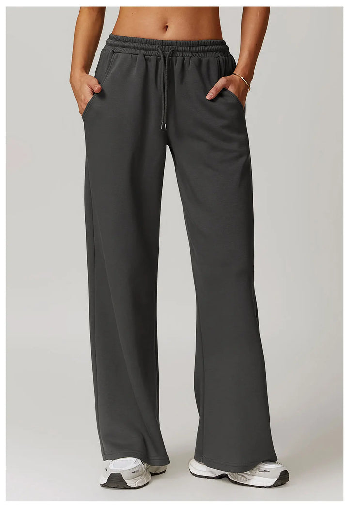 Olivia Bennet | High Rise Pant for Women in Black