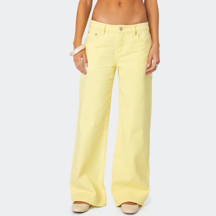 Olivia Bennet | Straight Jeans for Women in Denim