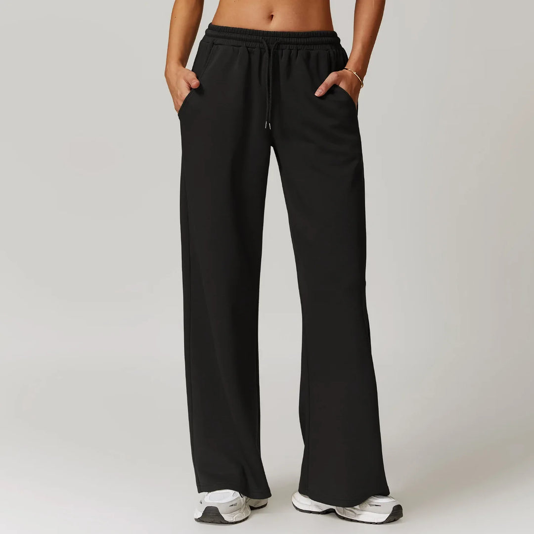 Olivia Bennet | High Rise Pant for Women in Black