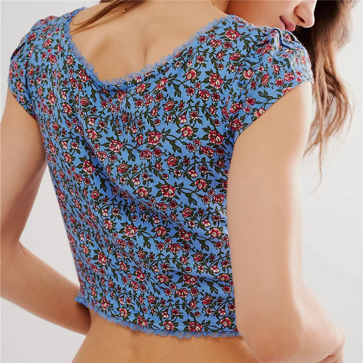 Olivia Bennet | Floral Ruche Crop Top