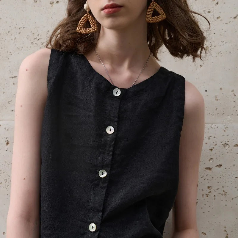 Olivia Bennet | Asymmetric Linen Crop Top